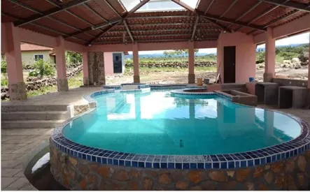 Diseño y construcción de piscina residencial
